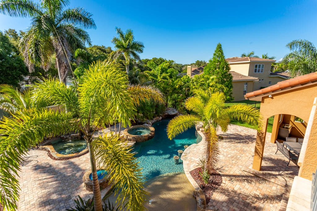 MLS Interior 10229 Thurston Grove Blvd-53