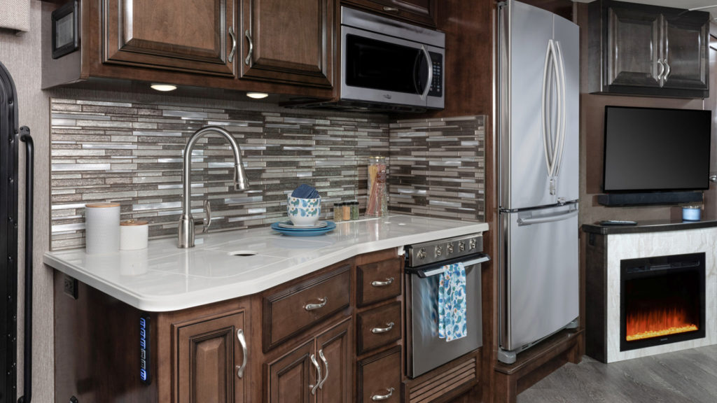2_Galley_Bound35K_Oceanview_oxford5478-closed